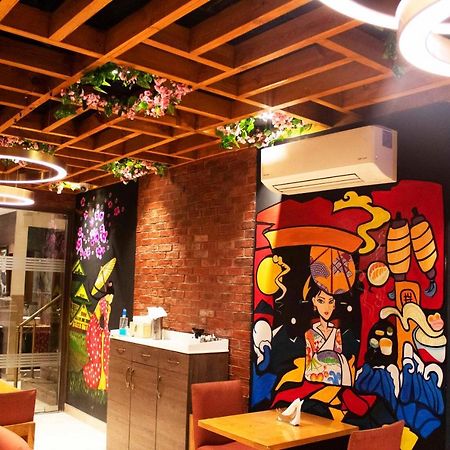 Wongdhen House Hotel Ню Делхи Екстериор снимка